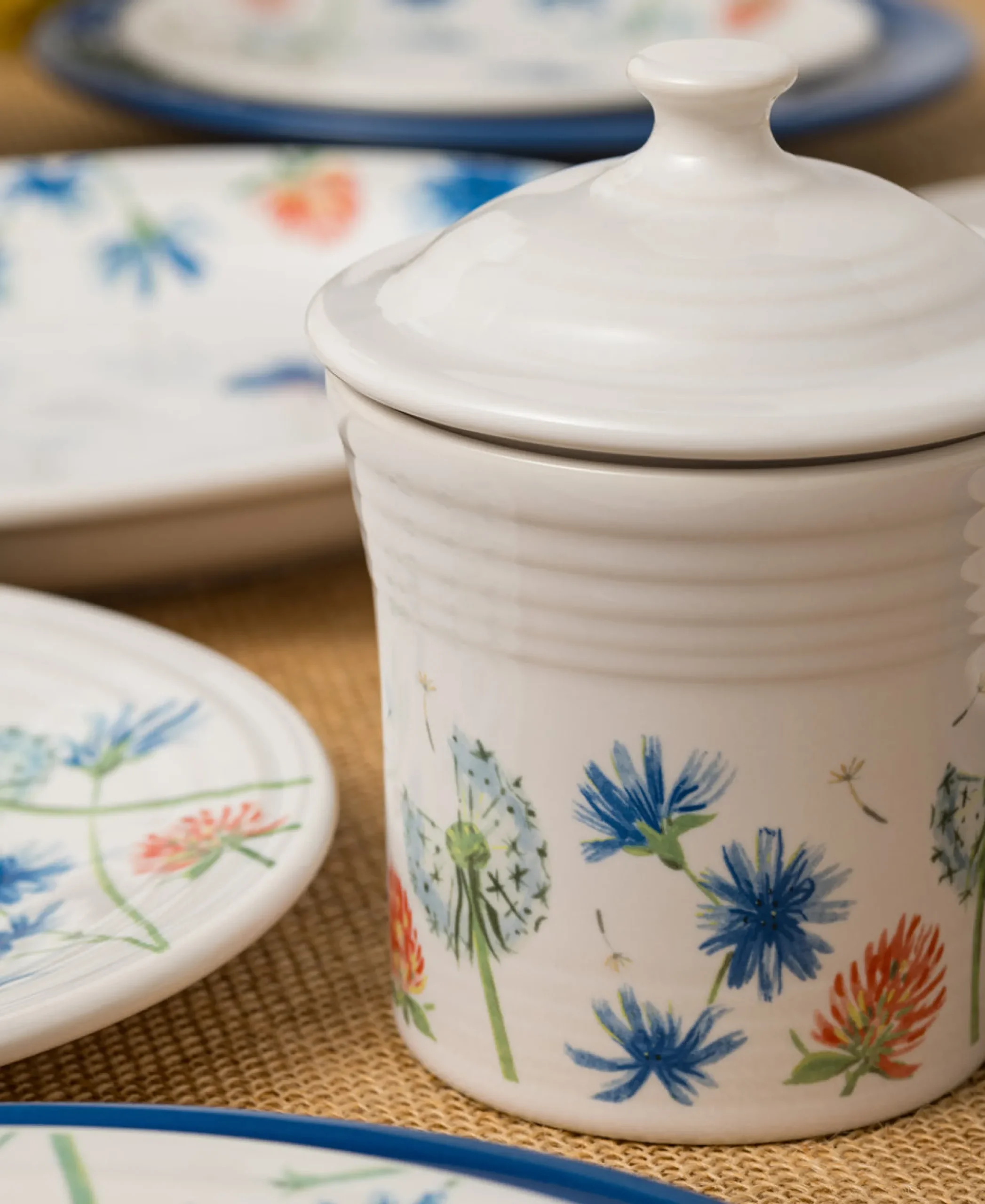 Breezy Floral 13 OZ Mini Canister 5 5/8 Inch