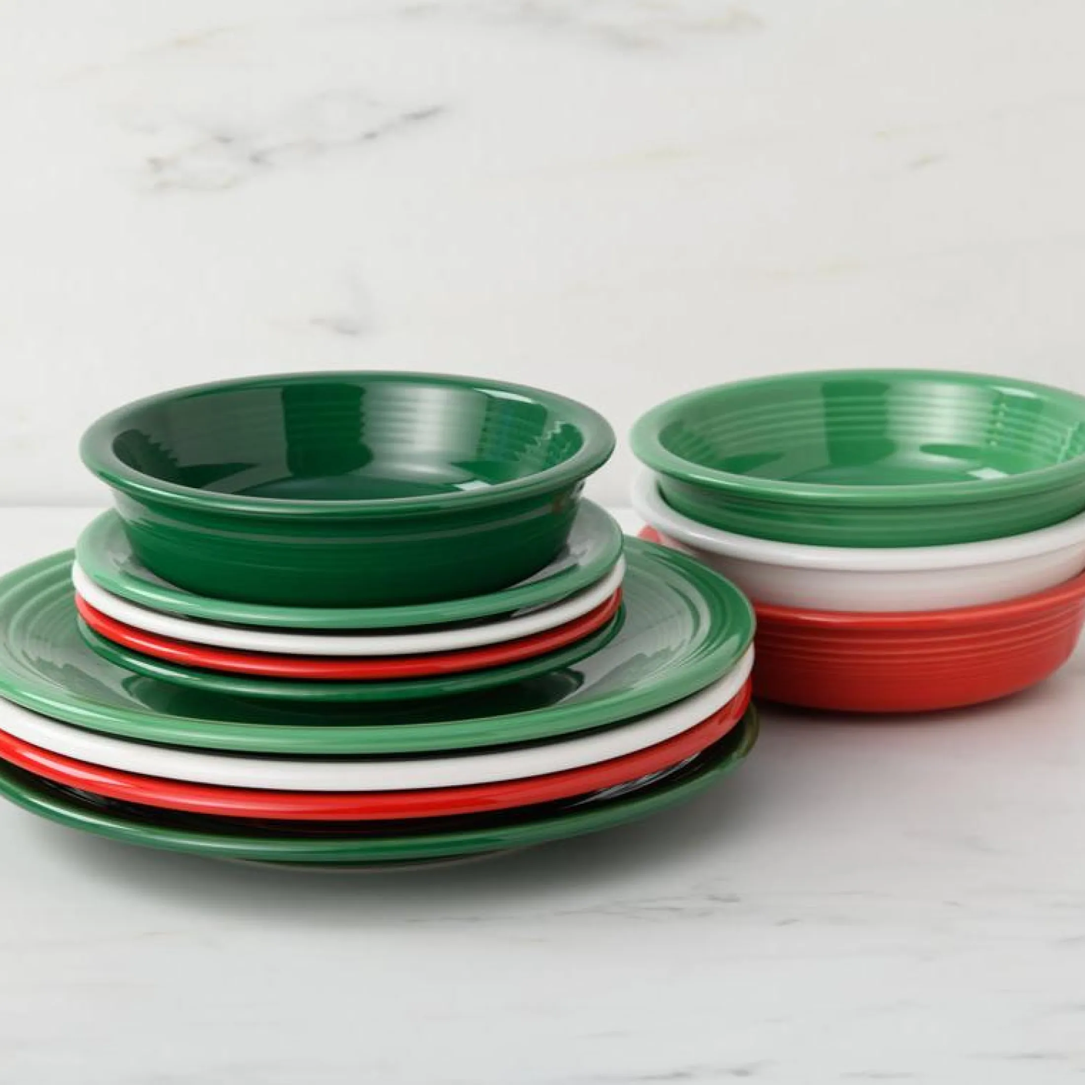 Christmas Mixed Color Classic Rim 12-Piece Dinnerware Set, Service for 4