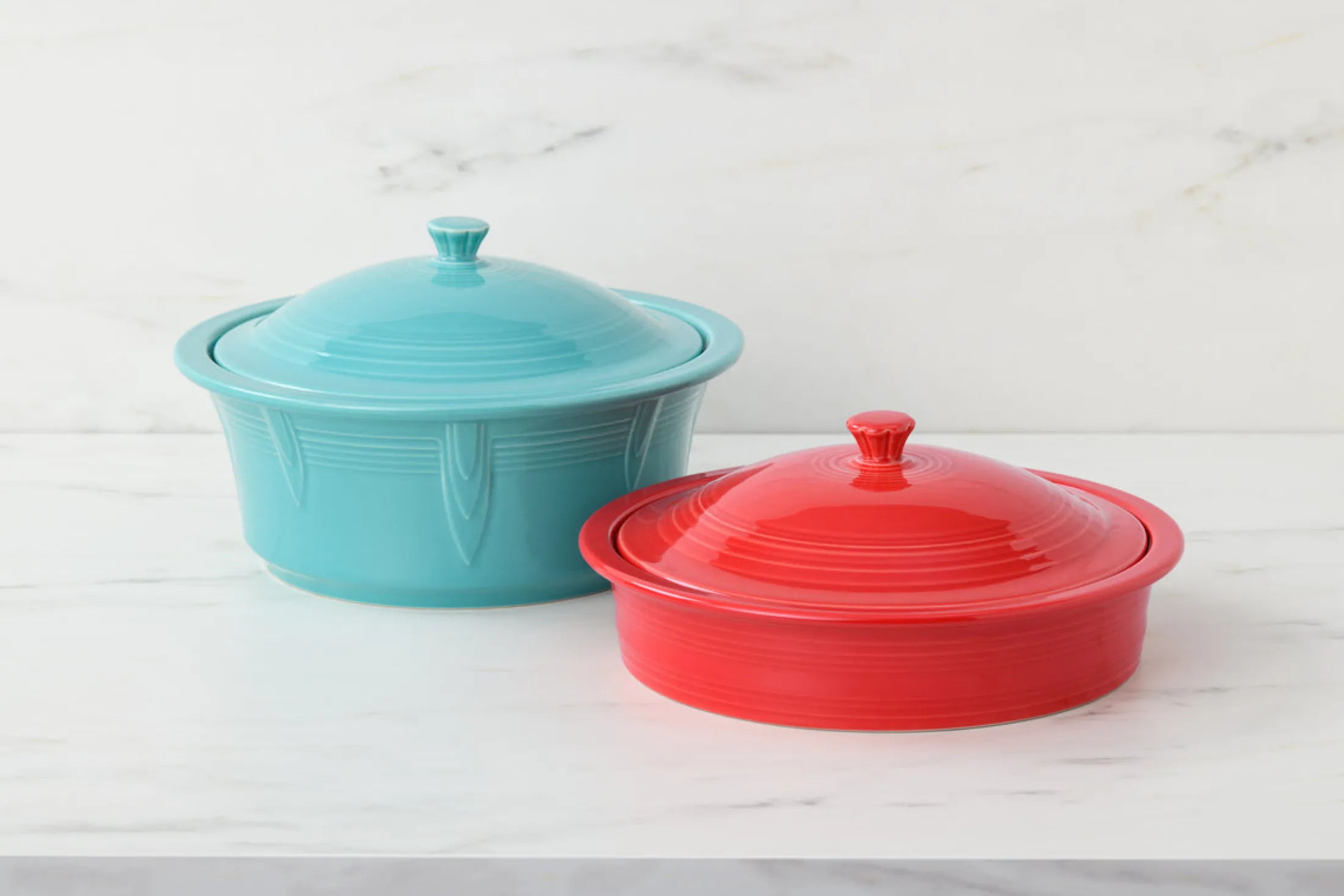 Small 10 Inch Round Covered Casserole 1.4 Quart